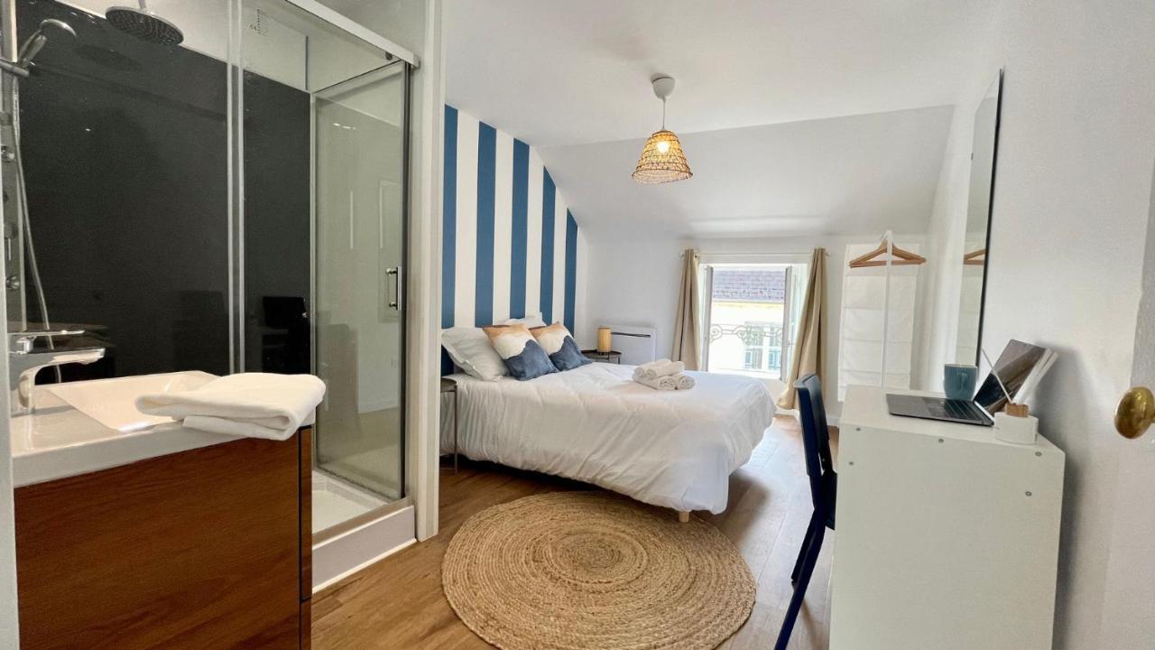 L'Artiste En Duplex Apartment Nevers Bagian luar foto